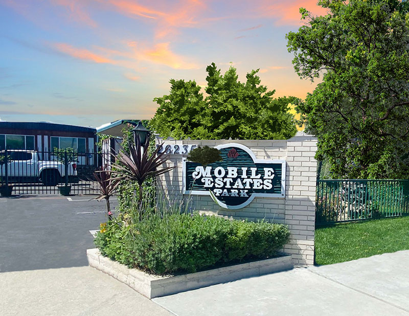 Mobile Estates Media Carousel Item #